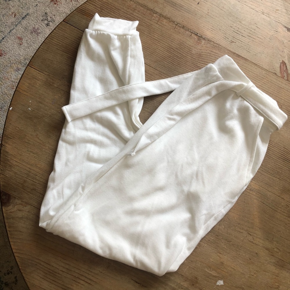 NWT White Sweatpants